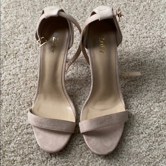 Strappy suede beige sandal 4in stiletto sz10 - Picture 1 of 3